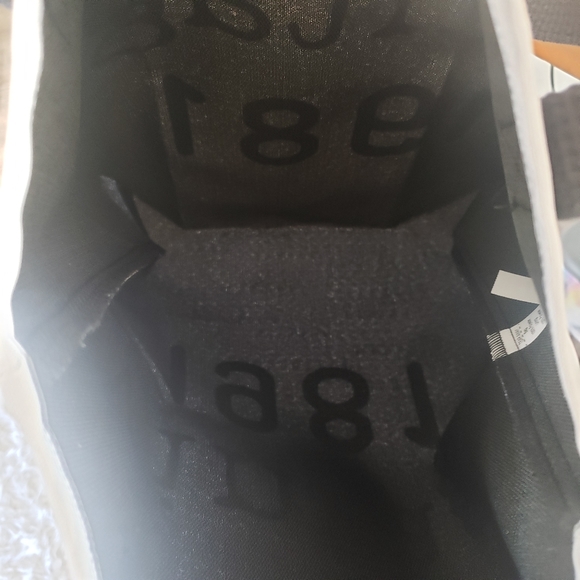 NEW Vintage 1981 Tote 41st Birthday Shoulder Bag White Black Book Bag Weekender - Picture 2 of 3